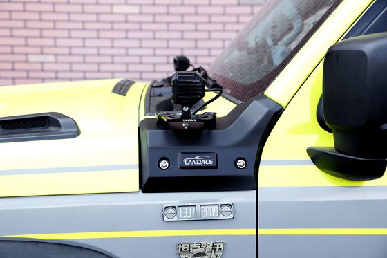 Efektywnie zaprojektowane uchwyty montażowe dla Jeep Tank 300 A-Pillar Lights Modyfikowane PC ABS