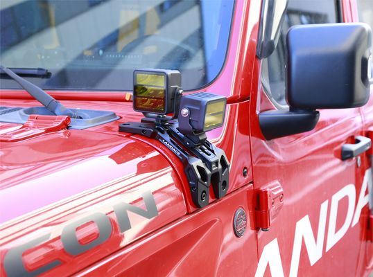 JEEP 2021- Wrangler Light Mounting Brackets CNC obrobione trwałym stopem aluminium