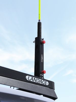 Anodujące wykończenie 4x4 Stop aluminiowy przymocowany do uniwersalnego słupka flagi