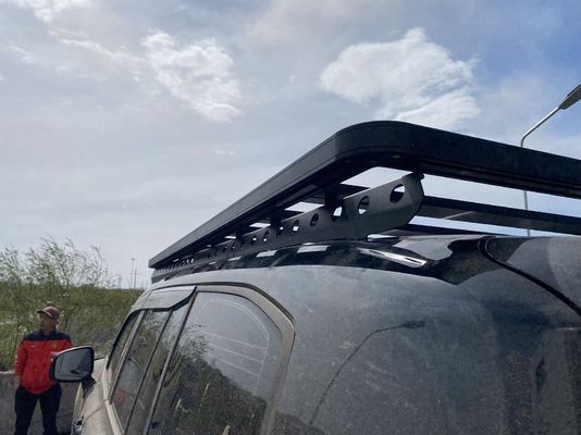 Dach Mount Czarny Uniwersalny 4X4 Land Cruseir Lc300 Dach Rail Rack Basket Toyota Czarny