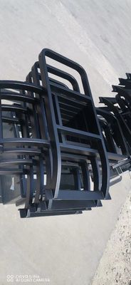 Zwiększ zdolności LC200 w terenie z dostosowanym zestawem podnośników dachowych Slimline II