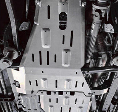 Jeep Wrangler JL JK 4x4 Stop aluminiowy pod ochroną silnika