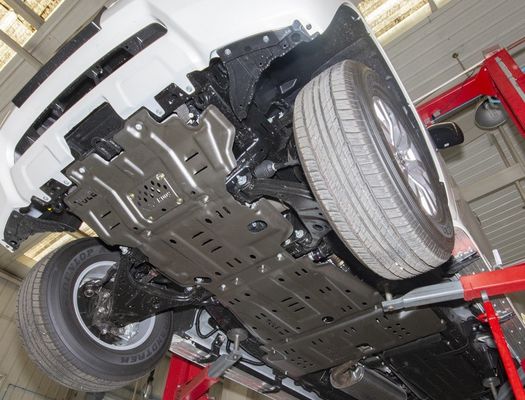 Płytka osłonowa zabezpieczająca funkcję balck dla Nissan Patrol Y62 Ochrona podwozia