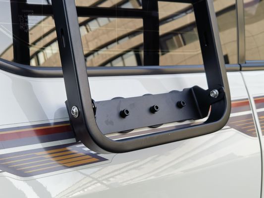 Stosowane samochody Uniwersalne stojaky na dachach dla TOYOTA LC200 Najlepsze rozwiązanie magazynowe