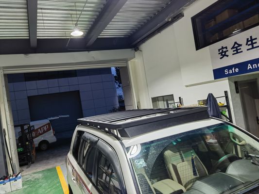 Aluminium stopu płaskich stojaków dachów samochodowych dla TOYOTA LAND CRUISER LC200 Zwiększone wydajność