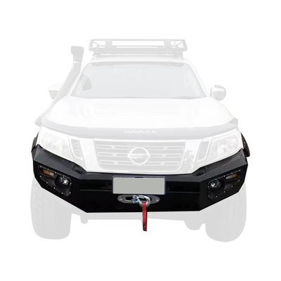 Czarny stalowy zwrotnik z tylnym zderzakiem dla Nissan Navara NP300