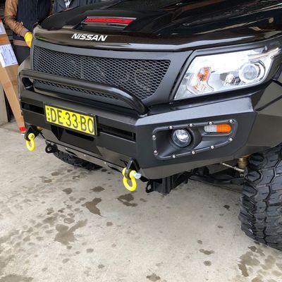 2009 Rok 4X4 Akcesoria Płyty zderzacze Winch Bull Bar Przednia płytka zderzacza samochodu dla Nissana Navary