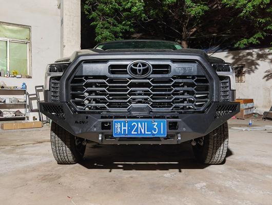 OE NO. zderzak dla Toyoty Tundra 210*66*75CM Modele wybuchowe Płyty zderzaka Winch Bull Bar Zderzak przedni