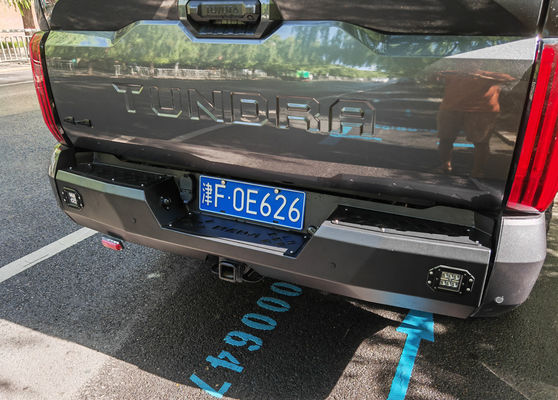 OE NO. zderzak dla Toyoty Tundra 210*66*75CM Modele wybuchowe Płyty zderzaka Winch Bull Bar Zderzak przedni