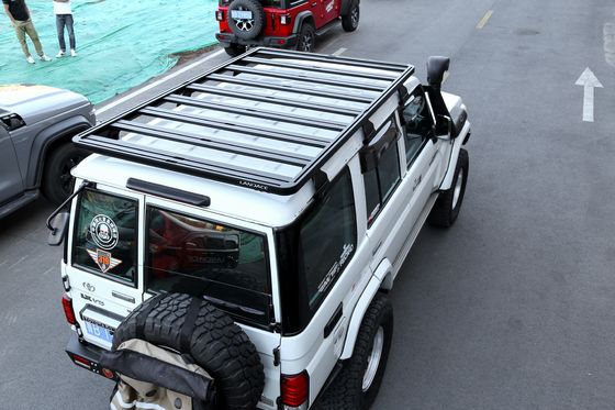 Toyota Lc 76 4x4 Akcesoria do pojazdów Raki na płaskim dachu z powłoką napędową i aluminium