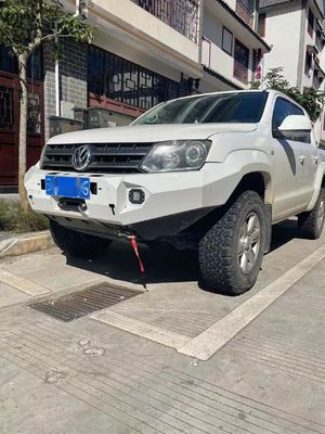 Volkswagen Amarok Auto Parts Steel Winch Bull Bar Front Bumper z nośnikiem opon