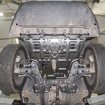 Zintegrowany proces pieczętowania Płytka ślizgowa dla pancerza ochronnego podwozia Jeep Renegade