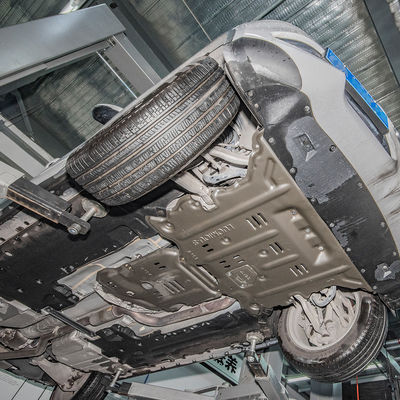 Alfa Romeo Stelvio podbezpieczna płytka ślizgowa z zintegrowanym procesem stemplowania