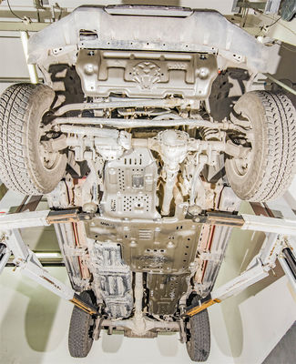 Jeep Wrangler Underbody Shield 3D Skid Plate do ochrony podwozia i przekładni