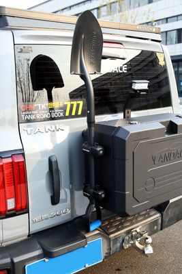 Zamówiony wielkości Off Road Aluminium tylnej skrzynki magazynowej dla JEEP Wrangler Tank 300