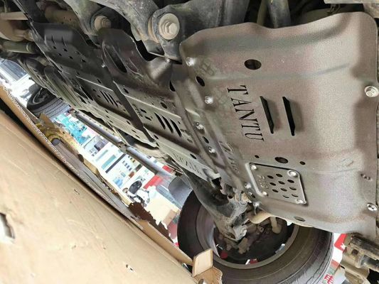 18 Toyota Tundra Srebrny ochronnik silnika z oryginalnym otworem i instalacją