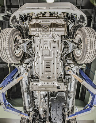 2017-2018 Toyota Prado150 Ochrona skrzynki biegów do oryginalnej instalacji otworów samochodowych