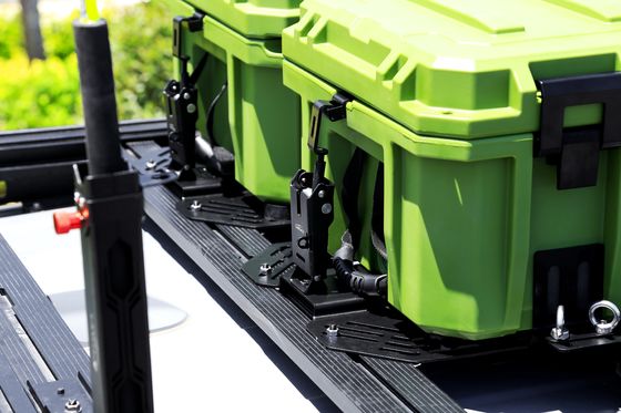 Zielona ciężka plastikowa skrzynka do przechowywania narzędzi do montażu na dach samochodu 110L