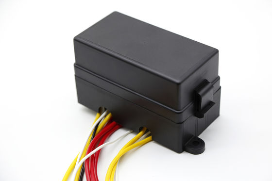 Czarny panel przełącznika samochodowego 4 Gang dla Jeep Wrangle JL Elektroniczny system przekaźnika 12V napięcie