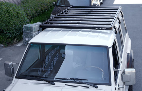 Y60 1889*1225mm Waga netto 23,5kg SUV Stojak na dachu samochodu 4x4 HOT Uniwersalny stalowy aluminium czarny pudełko pakowanie